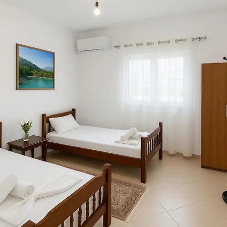 Deluxe Comfort Sarandë